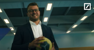 Zum Abspielen hier klicken