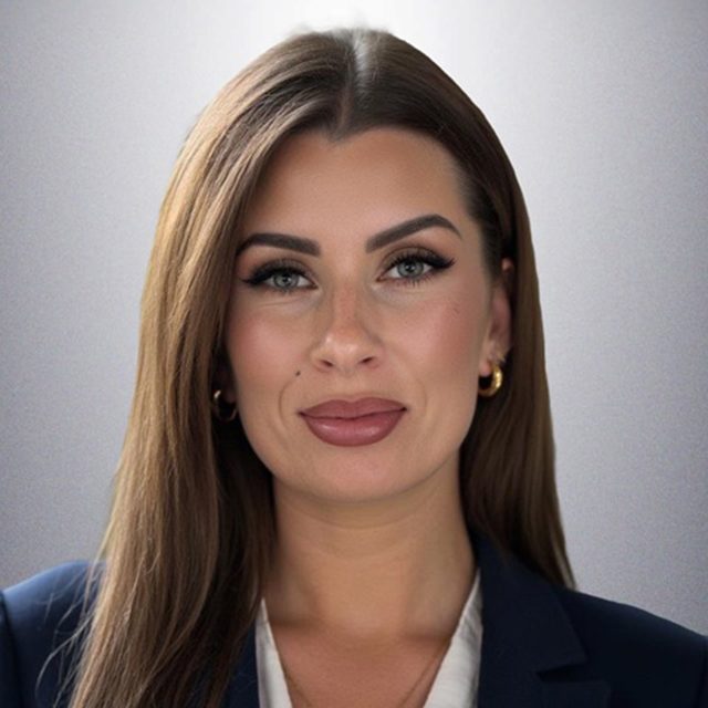 Chantal Herbst, selbstständige Immobilienberaterin für die Deutsche Bank Immobilien GmbH