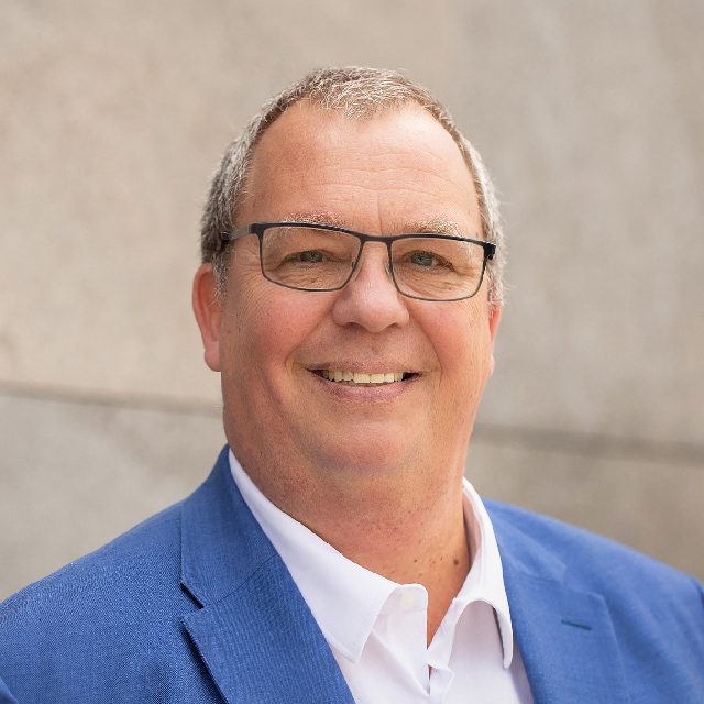 Frank-Jürgen Müller, selbstständiger Immobilienberater für die Deutsche Bank Immobilien GmbH