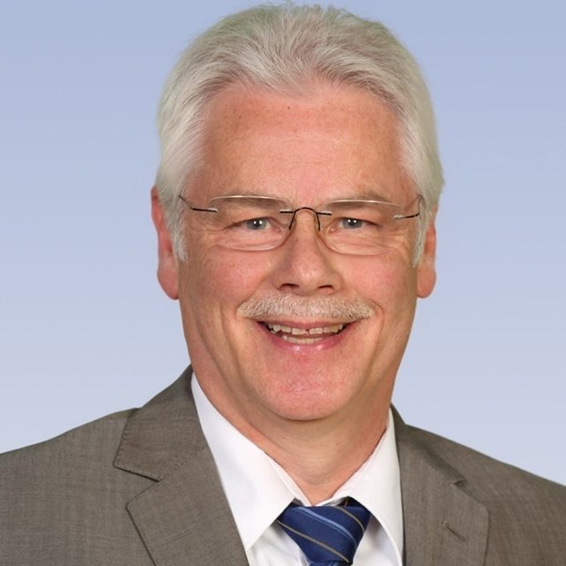 Holger Schulze, selbstständiger Immobilienberater für die Deutsche Bank Immobilien GmbH