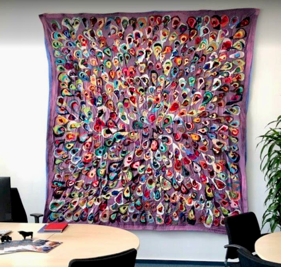 Neue Kunstausstellung in Halle-Reileck Kunstwerk an der Wand
