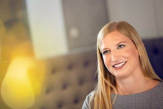 Video abspielen Imagefilm der Deutschen Bank