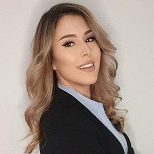 Profilbild Miriam Fasching Profilbild Miriam Fasching